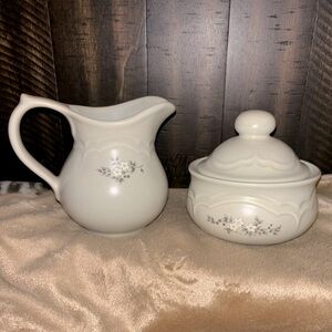 Vintage PFALTZGRAFF Heirloom Stoneware Sugar Bowl and Creamer Tableware Floral.